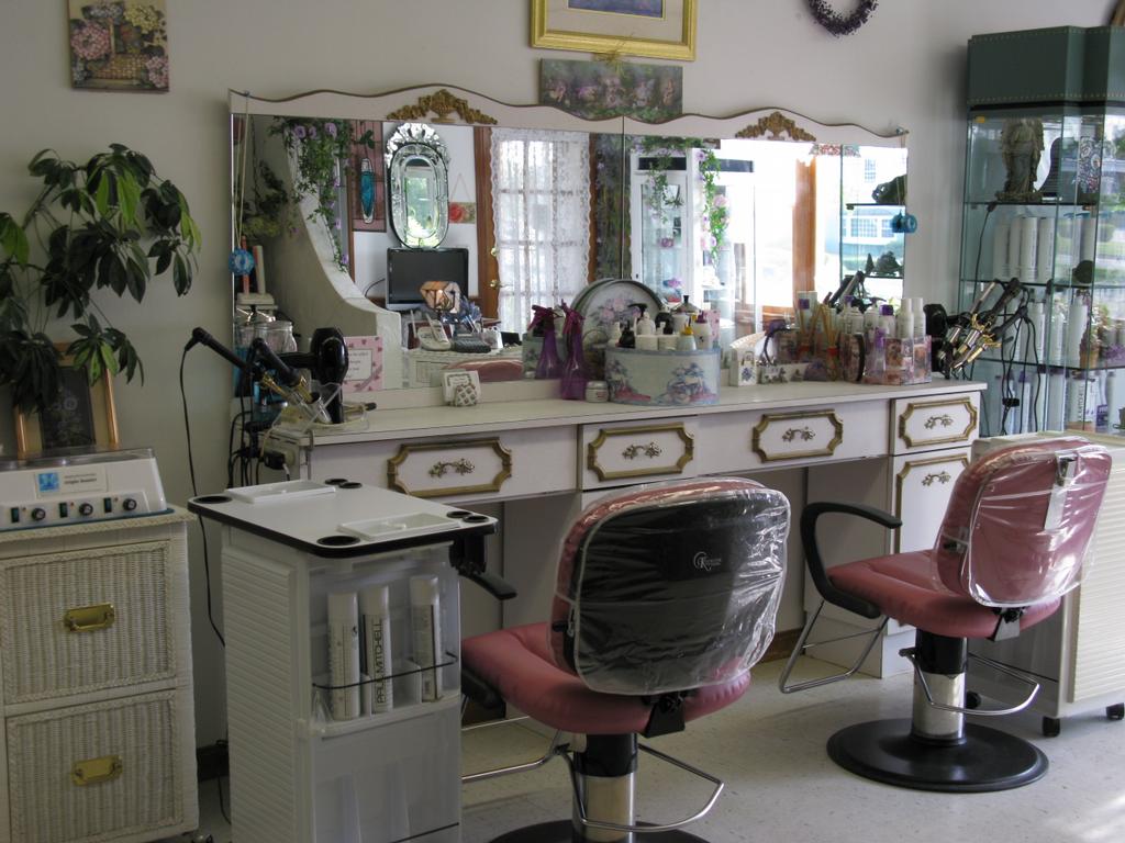 Salon Lalique South Dennis MA 02660 5083943778 Beauty Salons